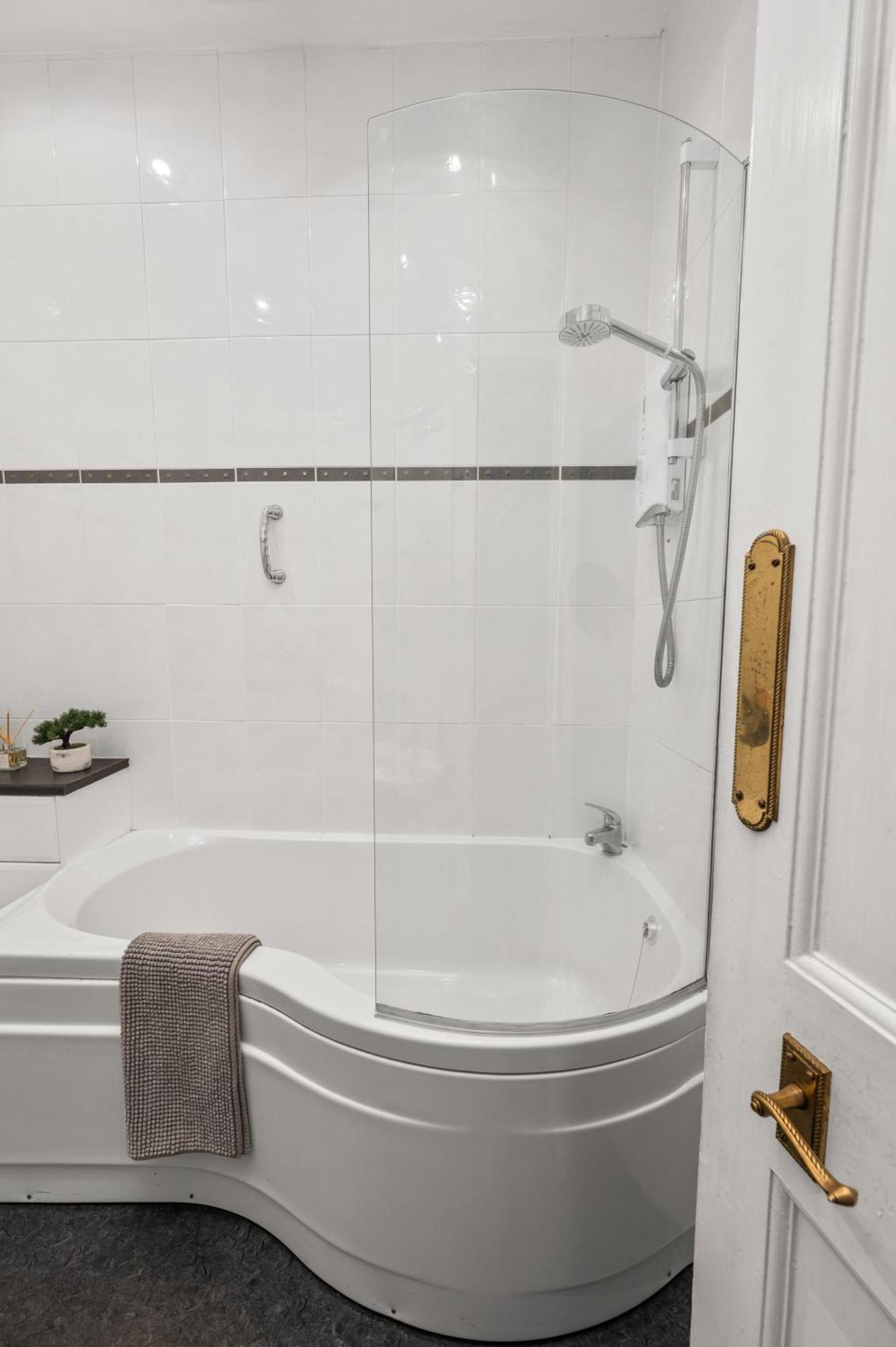 Panoramic Sea Views - Stunning 3Bd Apt & Balcony Oban Exteriér fotografie
